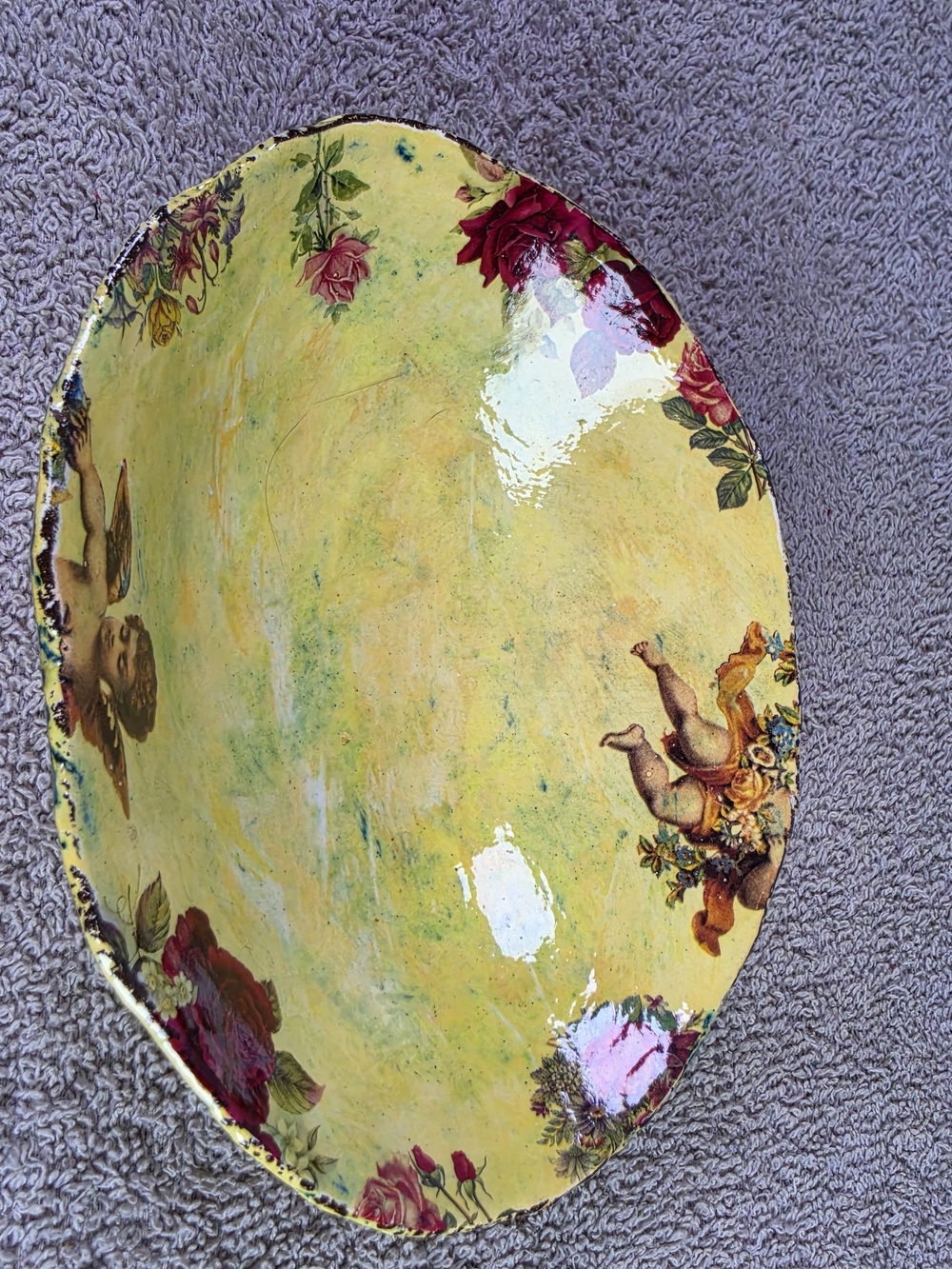 Yellow Trinket Bowl With Decopage Of Cherubs And Red Roses